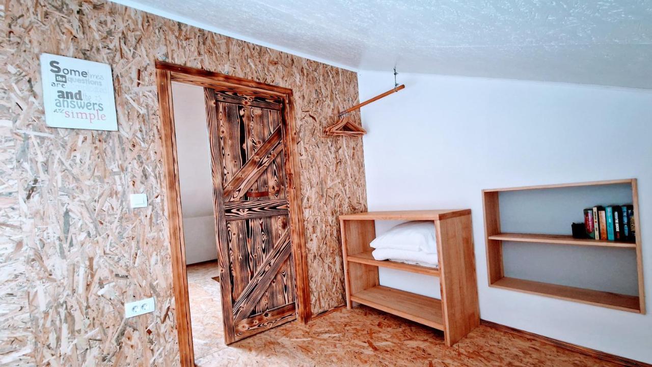 Vrhouc Apartman *